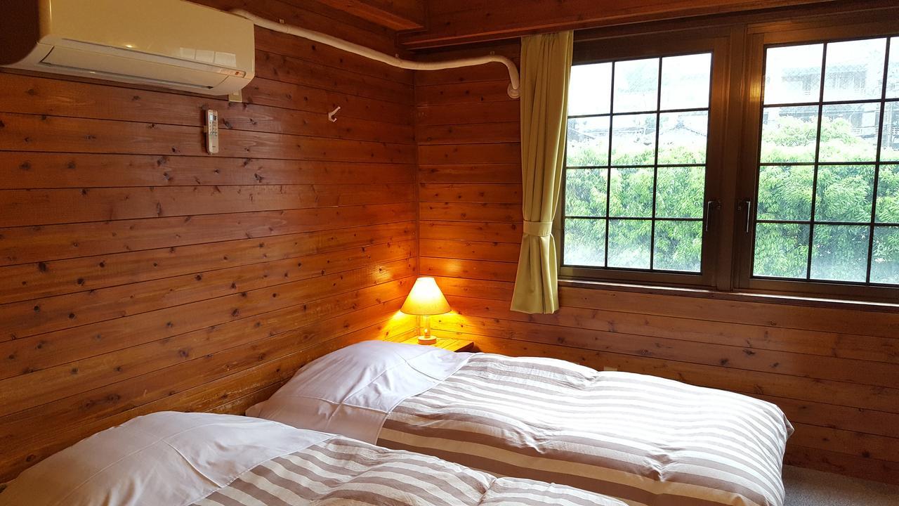 Pension Baden Heim Nagasaki Extérieur photo